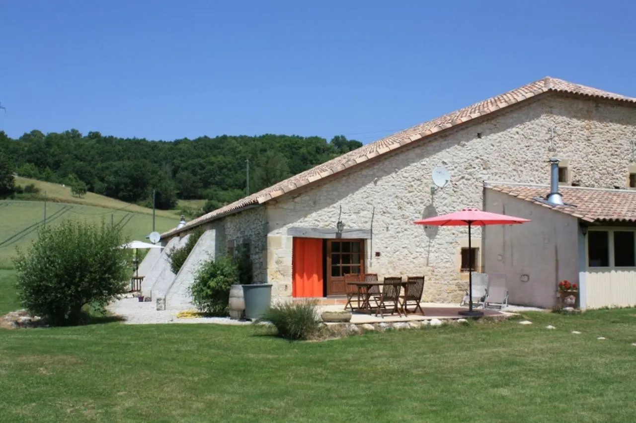 Holiday home Gites Grand Pre ! Et La Roulotte De Roquecor France