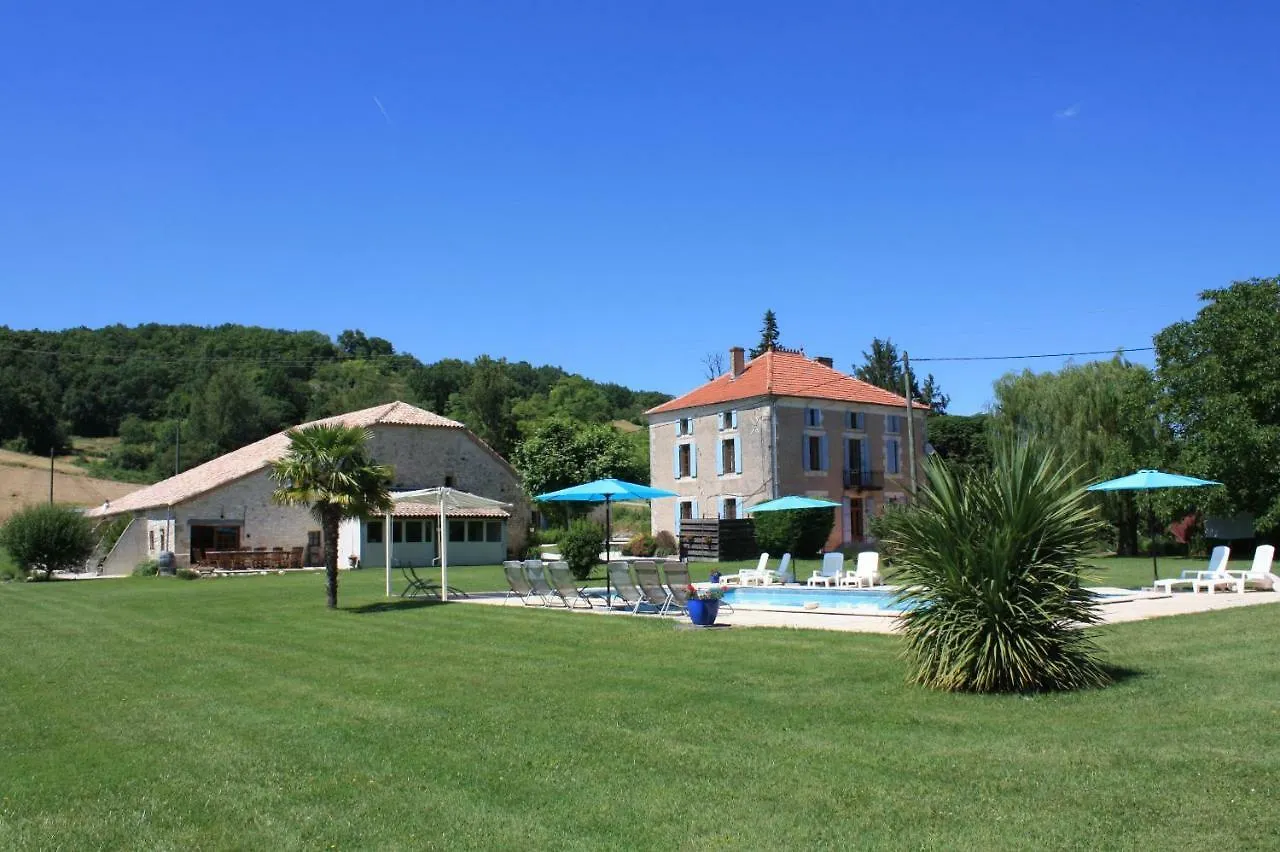 Holiday home Gites Grand Pre ! Et La Roulotte De Roquecor