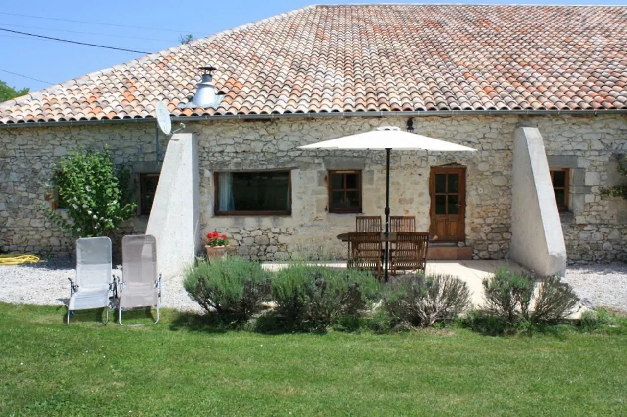 Gites Grand Pre ! Et La Roulotte De Roquecor Holiday home