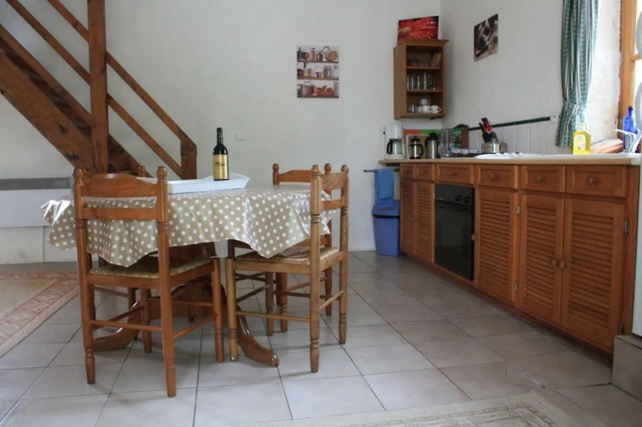 Holiday home Gites Grand Pre ! Et La Roulotte De Roquecor