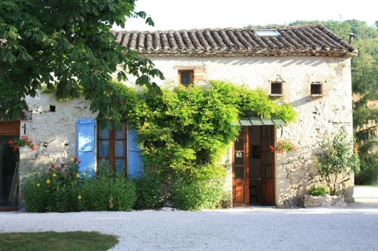 Holiday home Gites Grand Pre ! Et La Roulotte De Roquecor